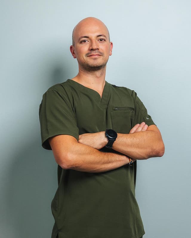 Dr. Aldo Carvajal